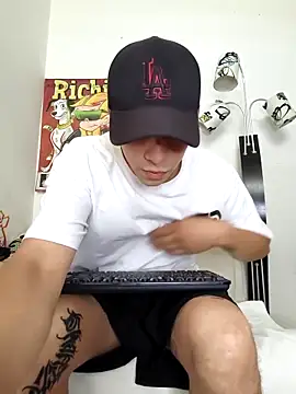 Snapshot of Thomasjons_ chatting on 13, 2, 2026 Thomasjons online show from 13, 2, 2026