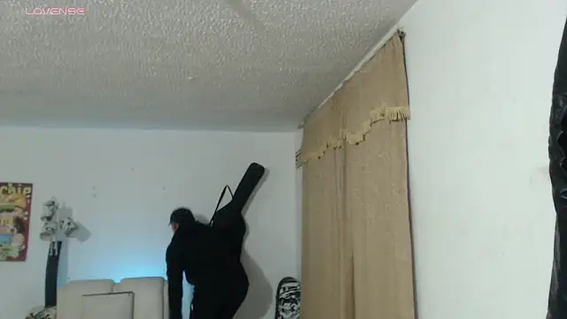 Thomasjons  online show from 4, 4, 2026