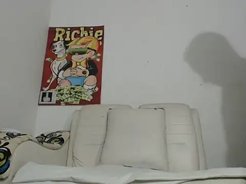 Thomasjons  online show from 28, 10, 2025