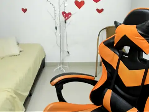 ashlan king online show from 1, 3, 2026