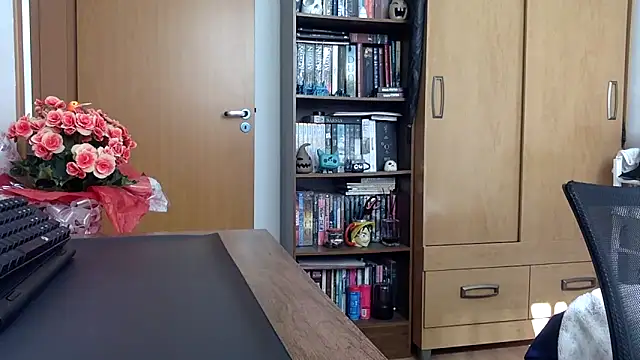 SEXOFLION online show from 24, 9, 2025