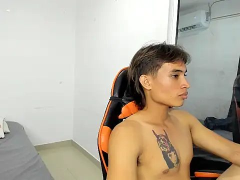 Snapshot of kenshi_roa chatting on 20, 11, 2025 kenshi roa online show from 20, 11, 2025