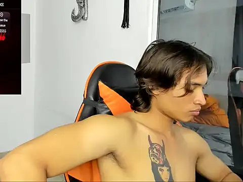 Snapshot of kenshi_roa chatting on 15, 10, 2025 kenshi roa online show from 15, 10, 2025