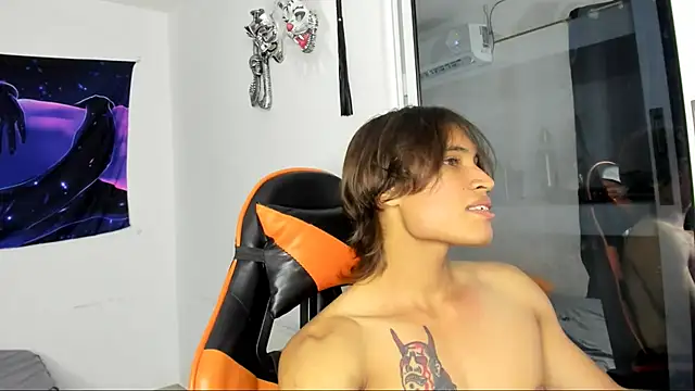 Snapshot of kenshi_roa chatting on 8, 10, 2025 kenshi roa online show from 8, 10, 2025