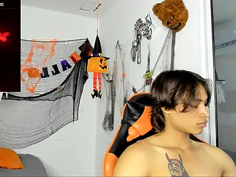 Snapshot of kenshi_roa chatting on 21, 10, 2025 kenshi roa online show from 21, 10, 2025