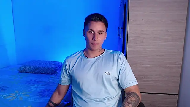 valentinosex1 online show from 9, 11, 2025