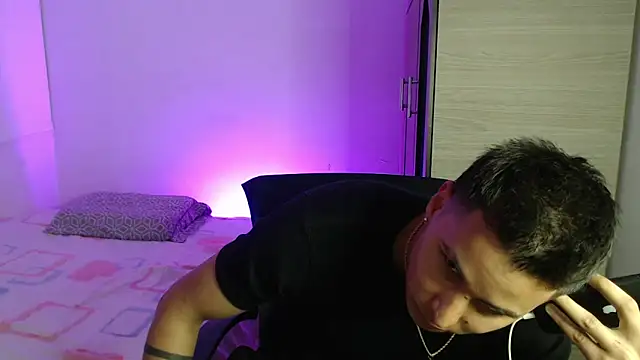 valentinosex1 online show from 25, 11, 2025