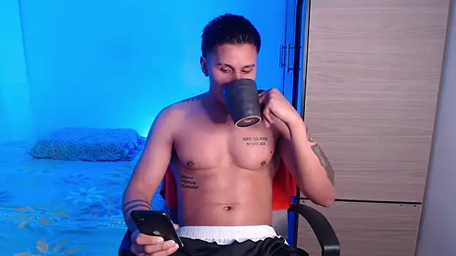 valentinosex1 online show from 26, 10, 2025