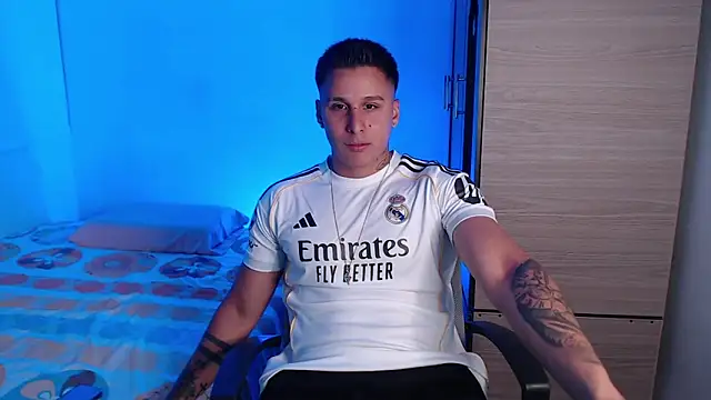 valentinosex1 online show from 9, 4, 2026