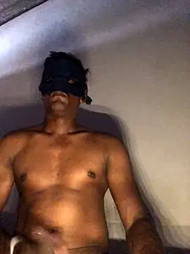 Bullboy8in online show from 26, 9, 2025