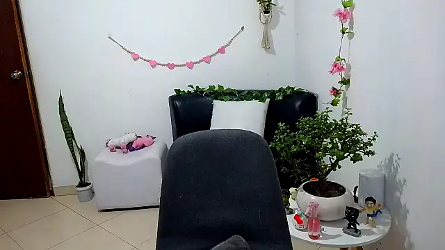 Zendaya11 online show from 8, 11, 2025