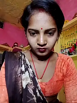 Snapshot of Hot_bbbb chatting on 20, 12, 2025 Hot bbbb online show from 20, 12, 2025