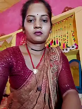 Snapshot of Hot_bbbb chatting on 11, 4, 2026 Hot bbbb online show from 11, 4, 2026