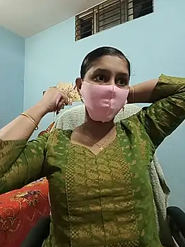 Snapshot of Cute_Faria chatting on 7, 7, 2026 Cute Faria online show from 7, 7, 2026