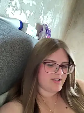 CurvyPaar2 online show from 8, 5, 2026