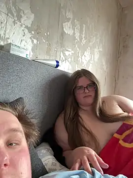 CurvyPaar2 online show from 25, 3, 2026