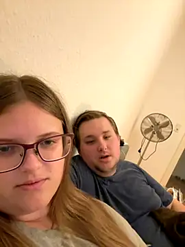 CurvyPaar2 online show from 11, 9, 2025