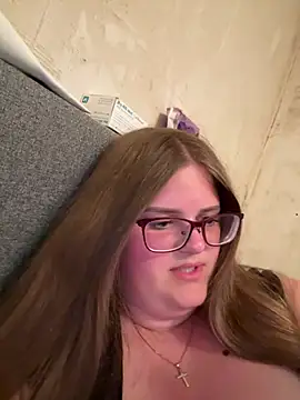 CurvyPaar2 online show from 5, 5, 2026