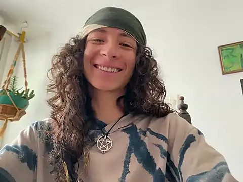 camille delrey online show from 6, 11, 2025