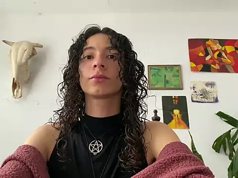 camille delrey online show from 18, 9, 2025