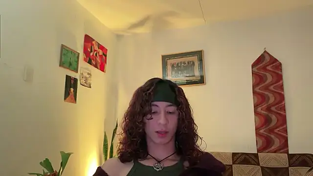 camille delrey online show from 10, 5, 2026