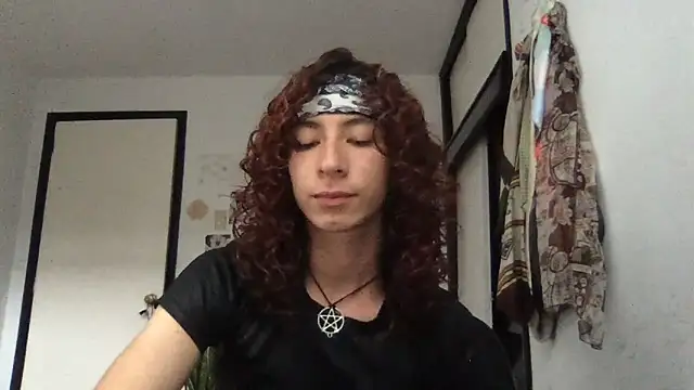 camille delrey online show from 14, 4, 2026