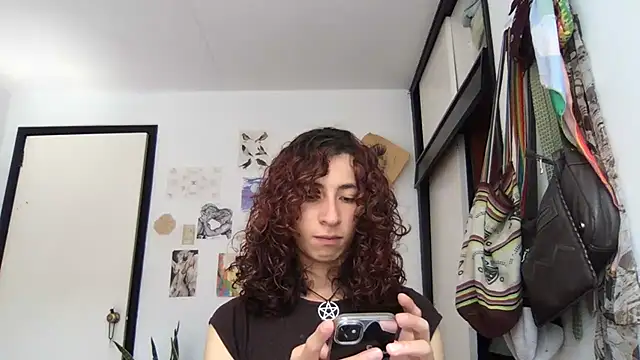 camille delrey online show from 29, 3, 2026