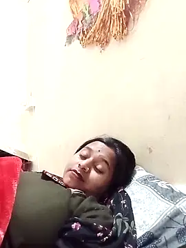 Snapshot of Hot_crety chatting on 1, 2, 2026 Hot crety online show from 1, 2, 2026