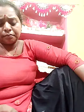 Snapshot of Hot_crety chatting on 26, 5, 2026 Hot crety online show from 26, 5, 2026