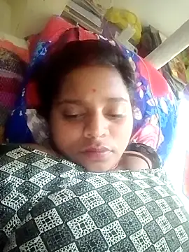 Snapshot of Hot_crety chatting on 15, 11, 2025 Hot crety online show from 15, 11, 2025