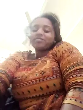 Snapshot of Hot_crety chatting on 7, 2, 2026 Hot crety online show from 7, 2, 2026