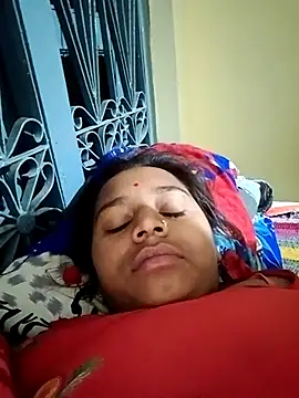 Snapshot of Hot_crety chatting on 18, 11, 2025 Hot crety online show from 18, 11, 2025