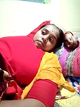 Snapshot of Hot_crety chatting on 29, 10, 2025 Hot crety online show from 29, 10, 2025