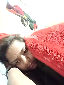 Snapshot of Hot_crety chatting on 1, 2, 2026 Hot crety online show from 1, 2, 2026