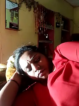 Snapshot of Hot_crety chatting on 7, 3, 2026 Hot crety online show from 7, 3, 2026