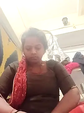 Snapshot of Hot_crety chatting on 4, 3, 2026 Hot crety online show from 4, 3, 2026