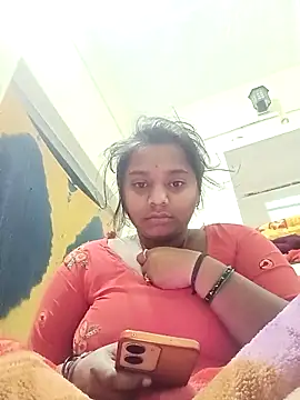 Snapshot of Hot_crety chatting on 6, 2, 2026 Hot crety online show from 6, 2, 2026