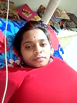 Snapshot of Hot_crety chatting on 5, 11, 2025 Hot crety online show from 5, 11, 2025