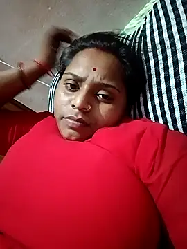 Snapshot of Hot_crety chatting on 22, 9, 2025 Hot crety online show from 22, 9, 2025