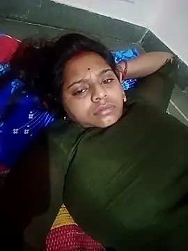 Snapshot of Hot_crety chatting on 21, 9, 2025 Hot crety online show from 21, 9, 2025