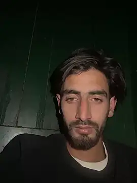 lyath3245 online show from 17, 4, 2026