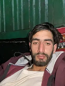 lyath3245 online show from 27, 2, 2026