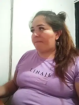 Daphne girlsex online show from 18, 5, 2026