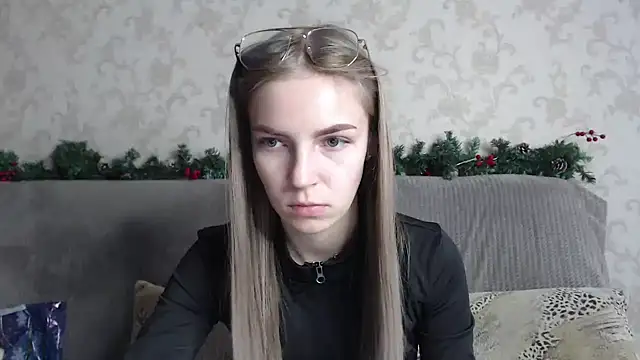 HitGyrl online show from 22, 2, 2026