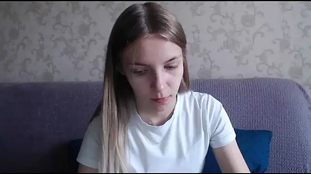 HitGyrl online show from 29, 10, 2025