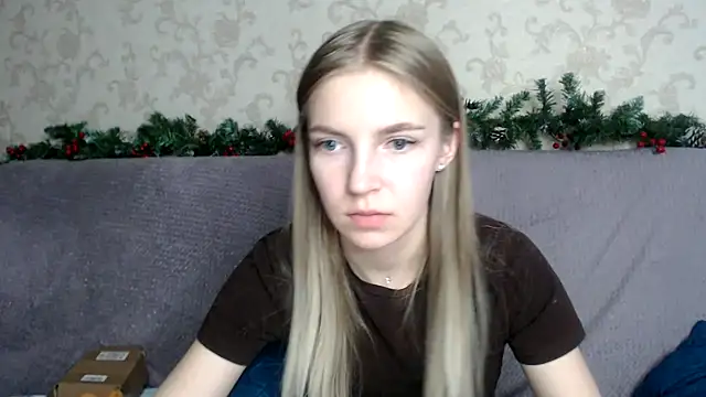 HitGyrl online show from 17, 12, 2025