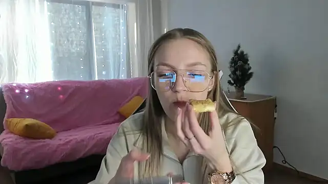 HitGyrl online show from 11, 1, 2026