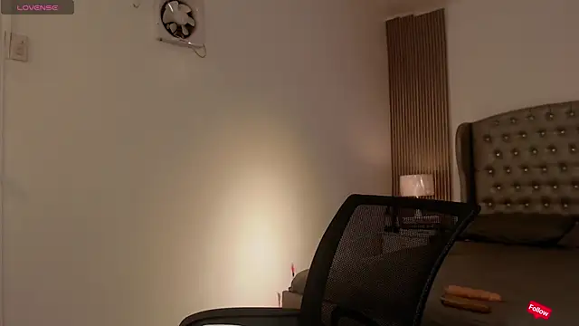 your half woman online show from 20, 12, 2025