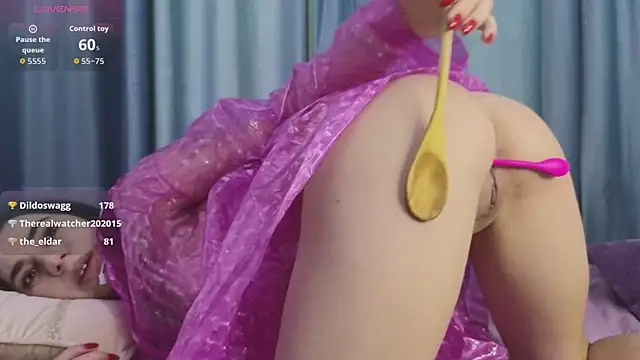 Still eva online show from 15, 10, 2025