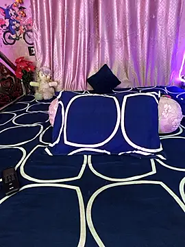 cute-sumi online show from 7, 5, 2026